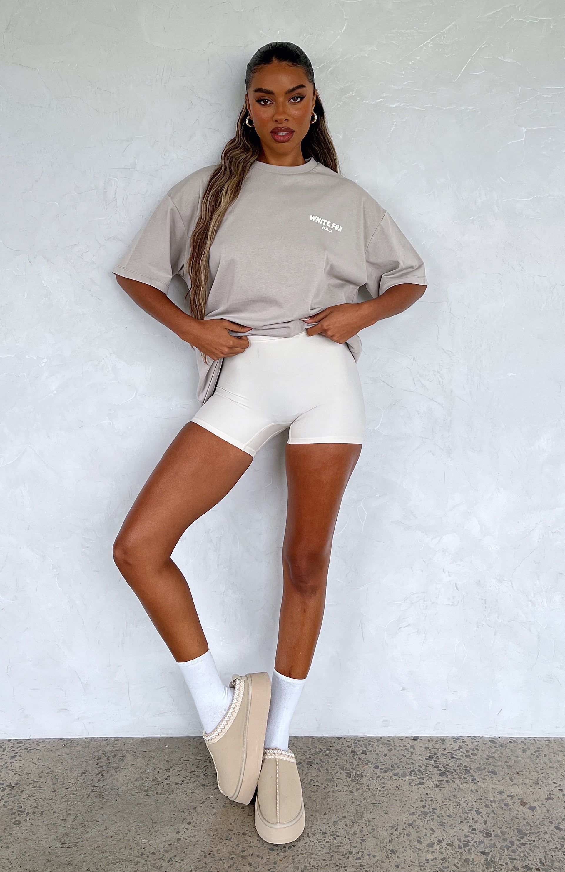 Offstage Back Graphic Oversized Tee Grey